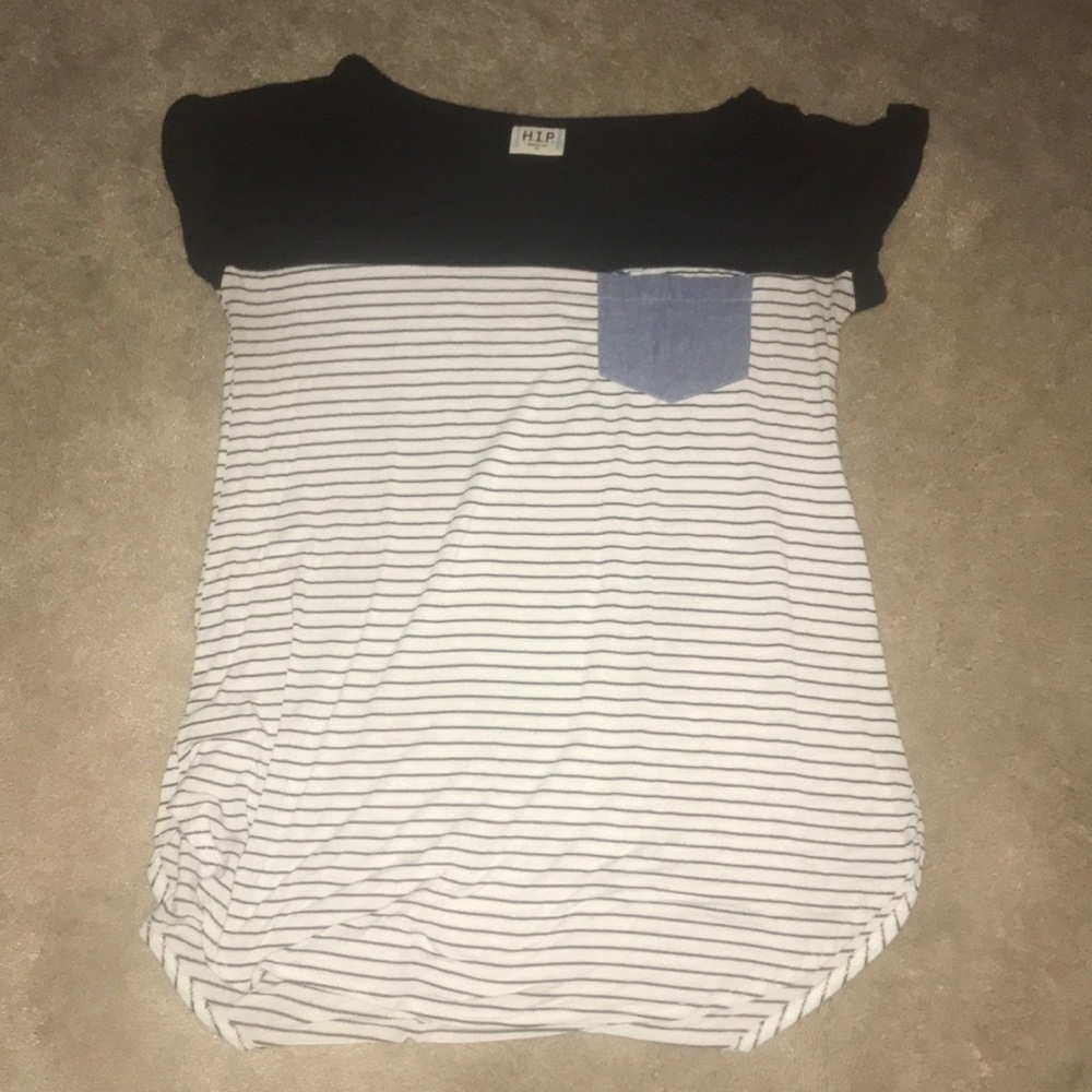 H.I.P t-shirt with pocket!